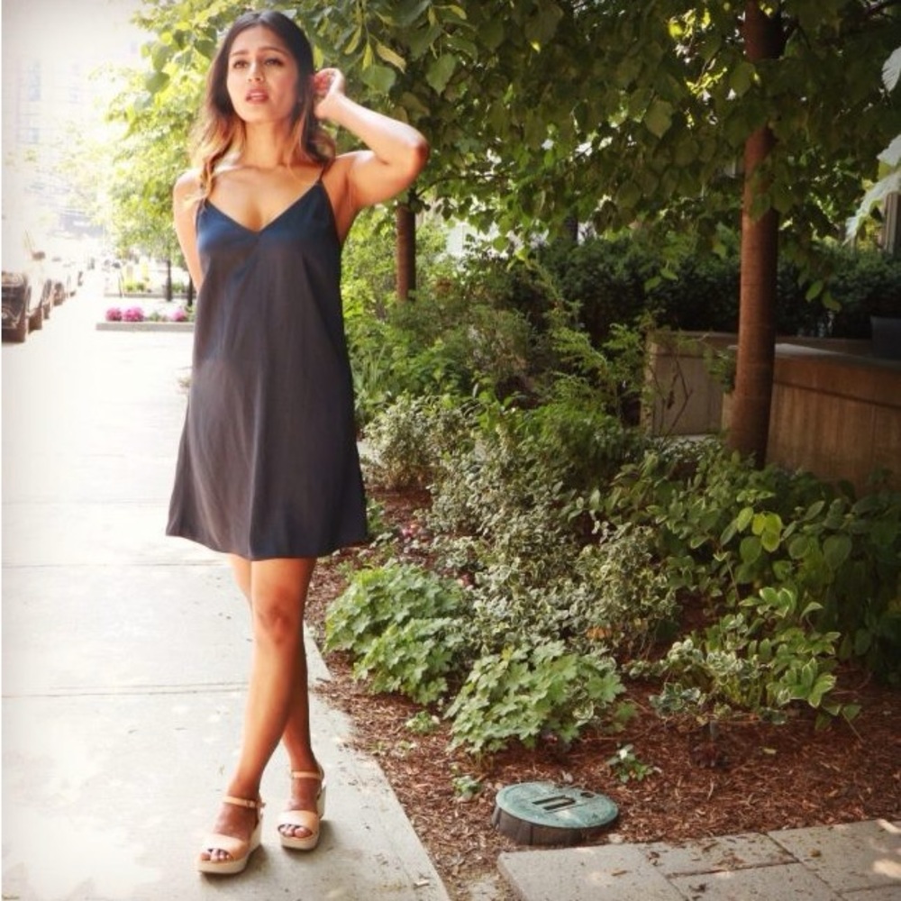 Aritzia Wilfred vivienne slip dress